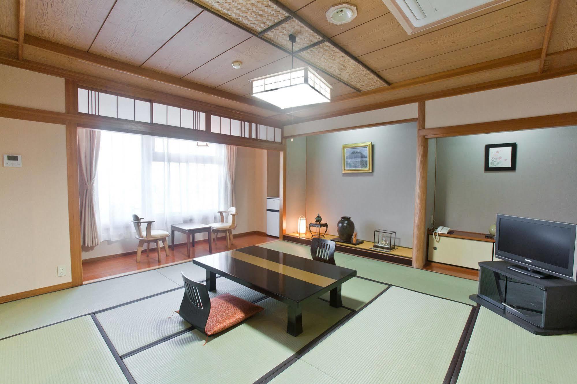 Onsen Hotel Nakahara Bessou Nonsmoking, Earthquake Retrofit Kagoshima Esterno foto